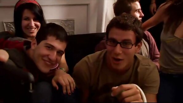 Amy Shores nyedot kontol