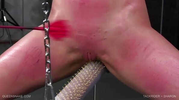 Savannah Fyre, Lizzie Bell - Demonstrasi Dolanan