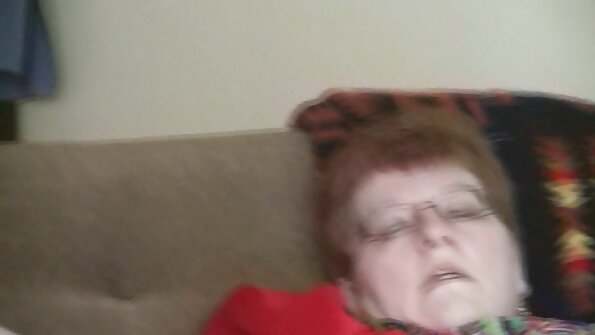 Henessy - Enem orgasme ing 18 menit