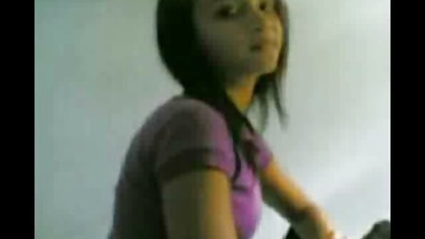 Autumn Riley - Kursi kulit biru cahya