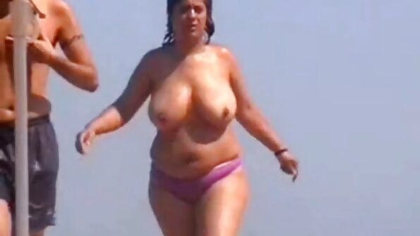 Lucy Anne njupuk ing rasukan tiyang istri seksi dheweke