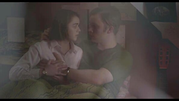 Summer St Claire nemu wuda ing lounge srengenge