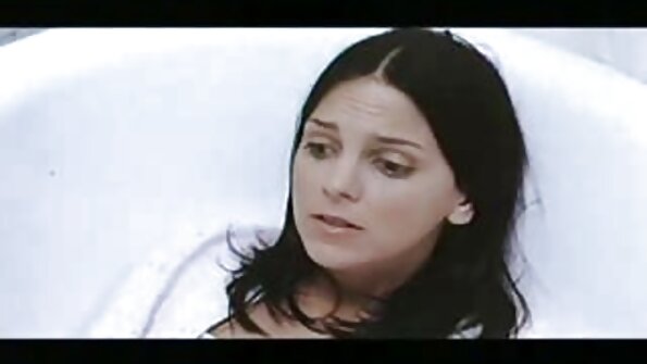 Nonton tarian Lynn Pops tanpa kathok