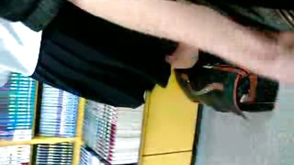 Remaja tresna ageng pitik jago - Jade Nil - Juicy Jade