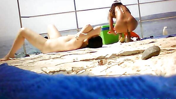 Ariel Rebel - Pancuran Dildo