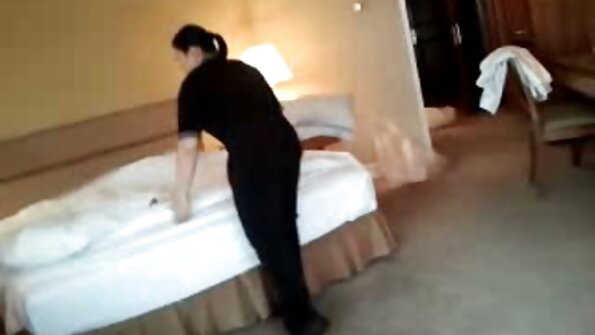 GND Melanie - Dancing In My Panties