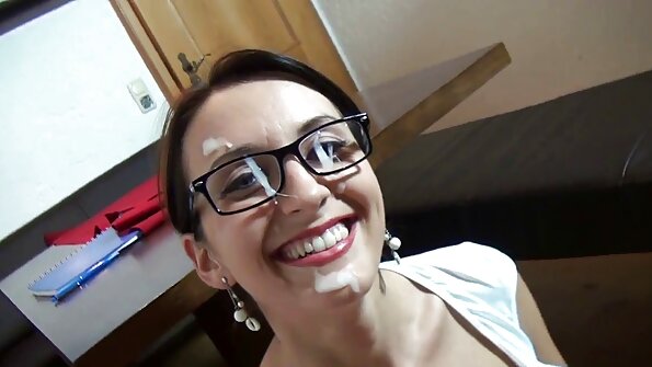 Eva Lovia - Mirror Blowjob