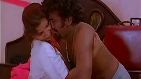 Little Kylie ing Lesbian Foreplay