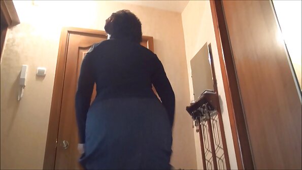 Briana Lee Extreme - Curvy bayek nemu lenga munggah