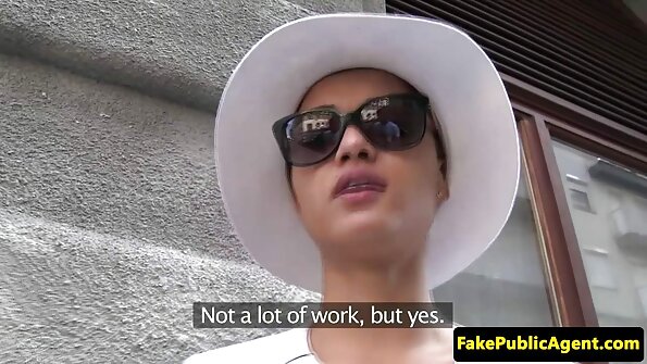 Les Archive: Erica & Betty nindakake kuku jempol