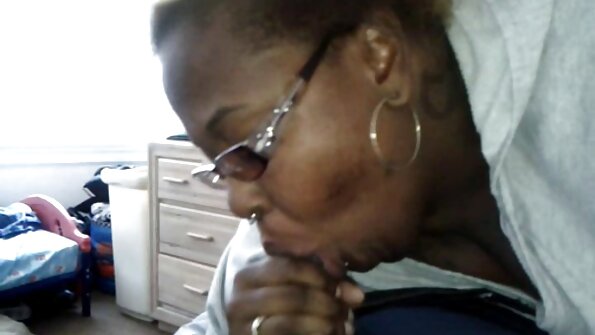 21 Alam: Kucing Manis - Manis